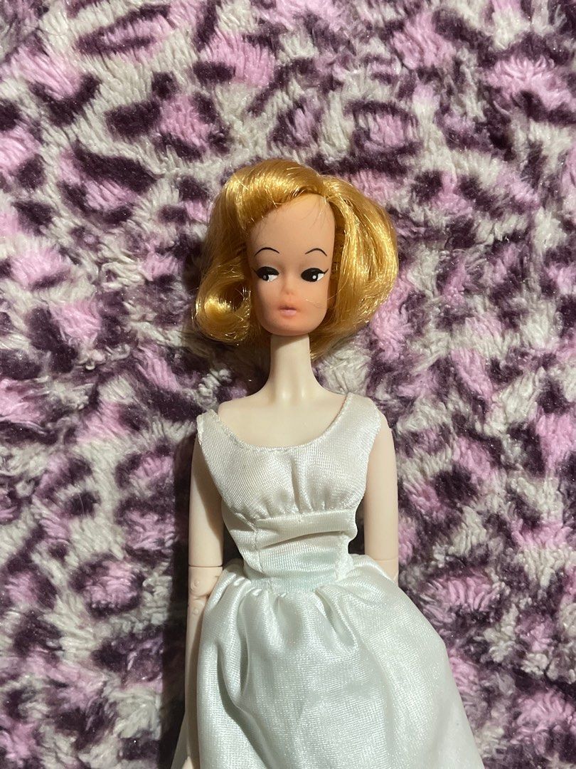 1950s Vintage barbie doll (Category: Kids Toys) located in Naic. Submitted by johnnypeperoni (Listing ID 1367842676, Image 2). Description: 1950s Vintage bild lilli cloned german doll - rebodied.