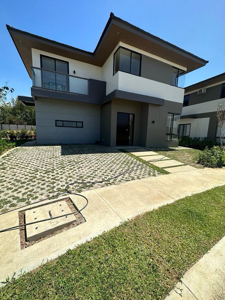 (Category: ) located in . Submitted by ej.sotto (Listing ID 1367824275, Image 1). Description: .