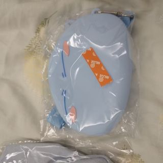 由 venucheese (刊登 ID 1367842600，圖片 1) 提交，位於 的 (類別：)，說明：。