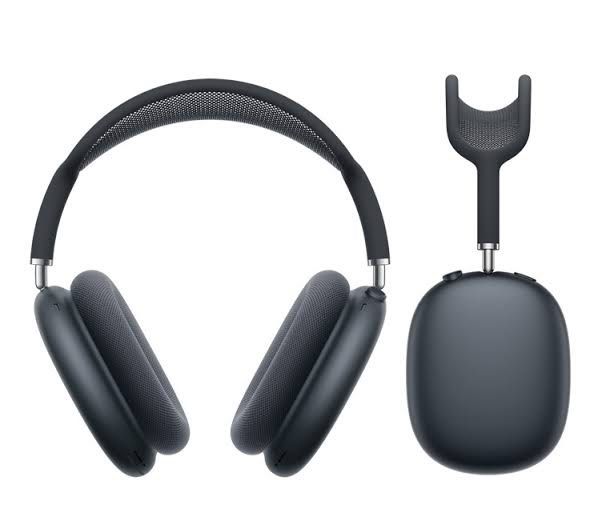 AirPods Max Midnight (Category: Headphones & Headsets) located in Orani. Submitted by fromlove.withluxe (Listing ID 1367688583, Image 1). Description: RFS: Didn’t like the color upon unboxing Bought: May 5, 2025.