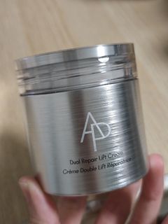 （分類：）位於 。 由 sherocrystal 提交（商品編號 1367855767，圖片 1）。簡介： 。