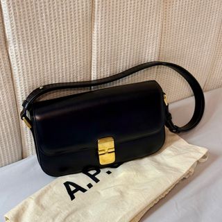 （分類：）位於 。 由 s572958 提交（商品編號 1367831830，圖片 1）。簡介： 。