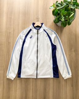 (Category: ) located in . Submitted by reloomed_thrift (Listing ID 1367808678, Image 1). Description: .