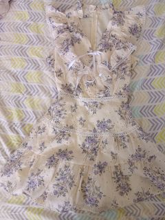 (Category: ) located in . Submitted by vclotheslover (Listing ID 1367728835, Image 1). Description: .