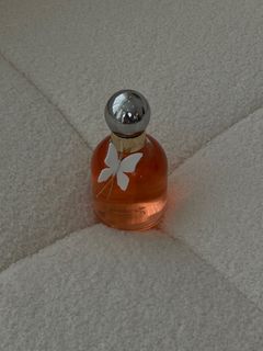 (Category: ) located in . Submitted by shopnipau (Listing ID 1367775156, Image 1). Description: .