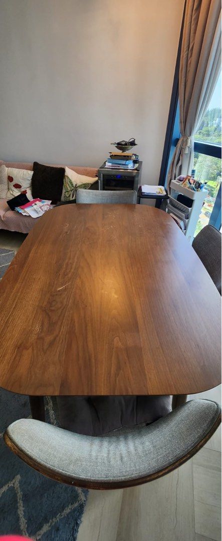 Dining Table Set (Category: Tables & Sets) located in Singapore. Submitted by lenkaem (Listing ID 1367675829, Image 2). Description: Dining table (135x115) and 4 chairs Chairs need a good cleaning Pick up Tanjong Rhu .