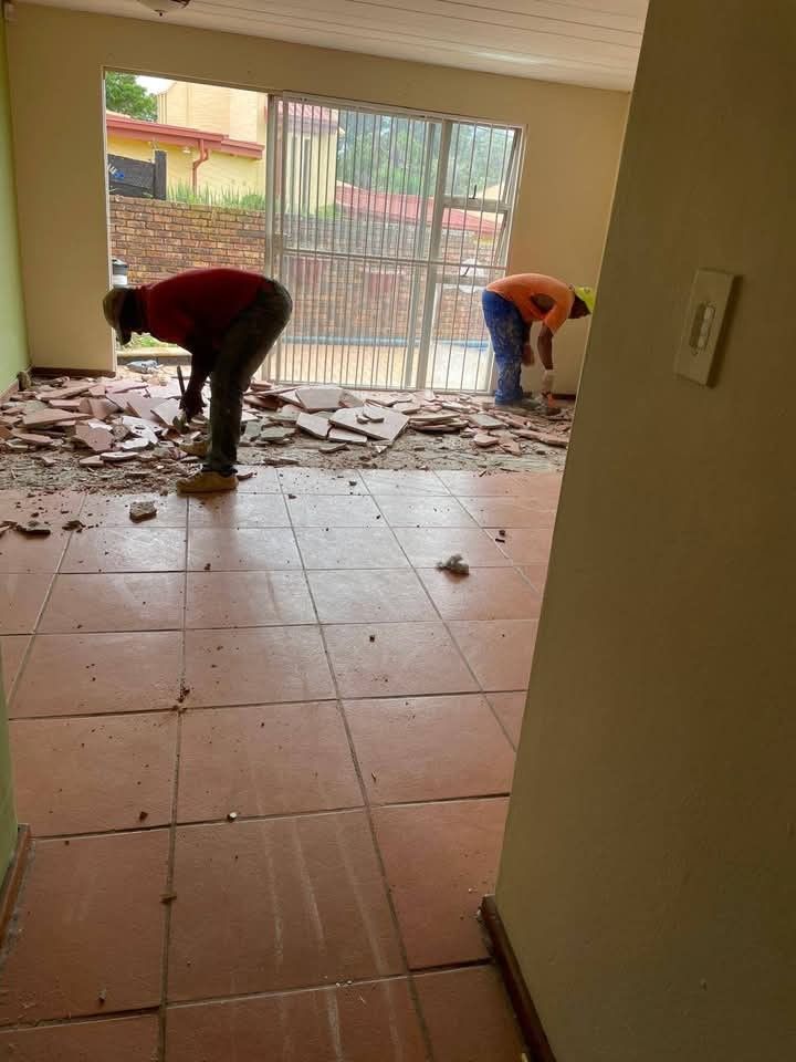DIRECT CONTRACTOR✅Hacking/Tiling/Dismantle/Disposal/Reinstatement/Dry wall Partition|HDB/LANDED/SHOP/OFFICE etc. Renovation Services62863115389826114
