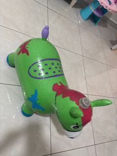 (Category: ) located in . Submitted by syasyasuhaimi_ (Listing ID 1367836783, Image 1). Description: .