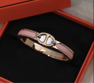 （分類：）位於 。 由 siuuufaa 提交（商品編號 1367836634，圖片 1）。簡介： 。