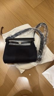 （分類：）位於 。 由 kobeever 提交（商品編號 1367837293，圖片 1）。簡介： 。
