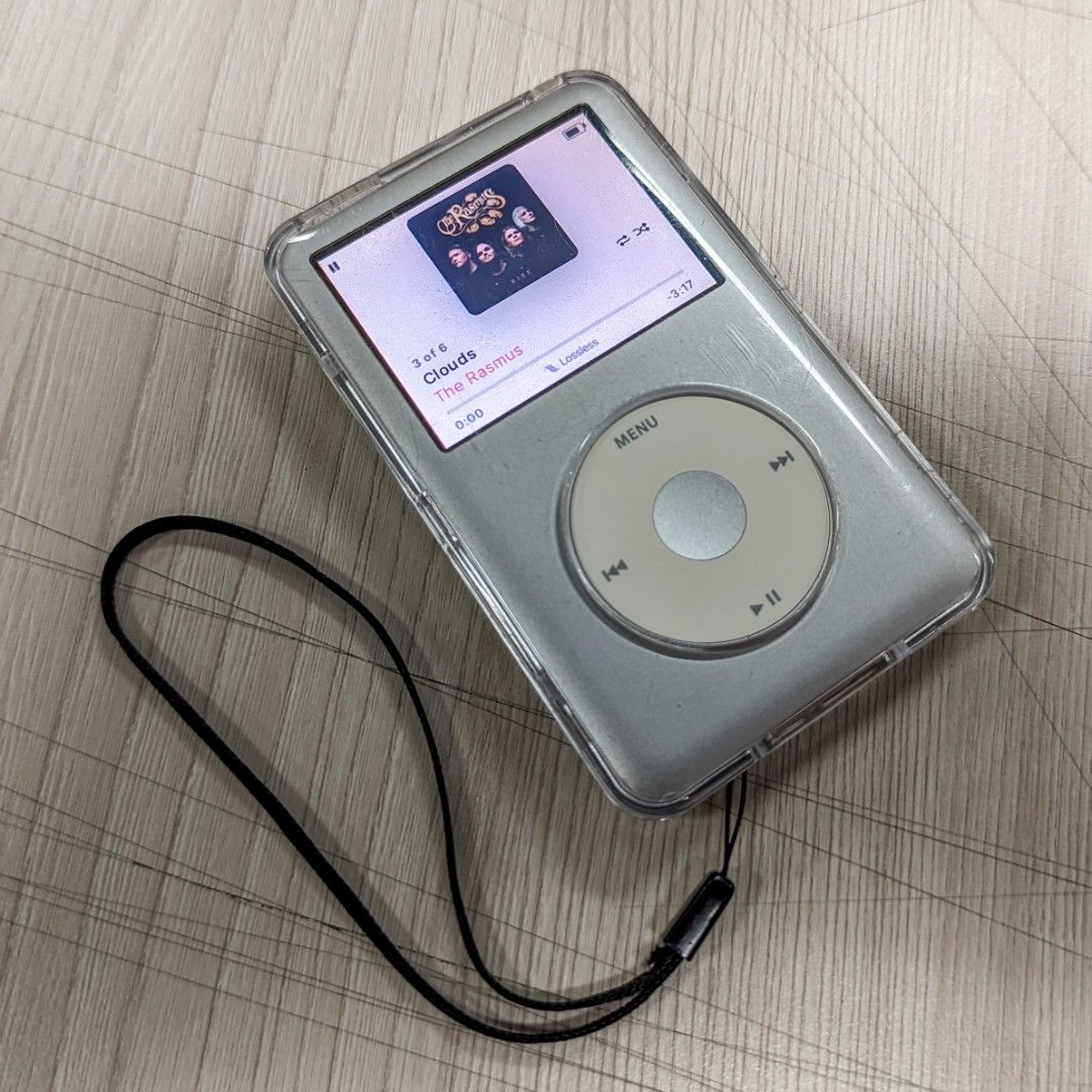 【ジャンク品】iPod Classic 160G USBケーブル付き ジャンク品】iPod Classic 160G USBケーブル付き