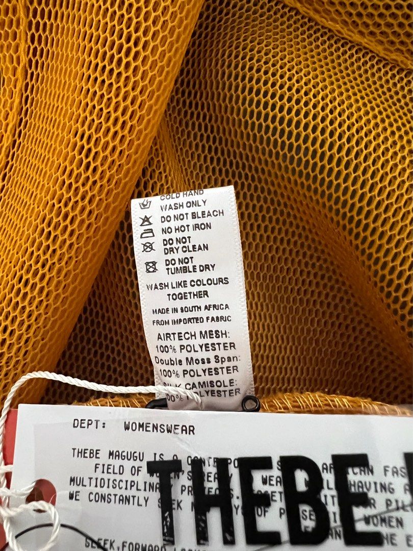 Jacket (Category: Blouses) located in Singapore. Submitted by 168hong (Listing ID 1367685323, Image 4). Description: Brand new from South Africa Designer Bought from Club 21 Singapore New with tags .
