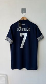 (Category: ) located in . Submitted by sundayfootballshirts.my (Listing ID 1367743901, Image 1). Description: .