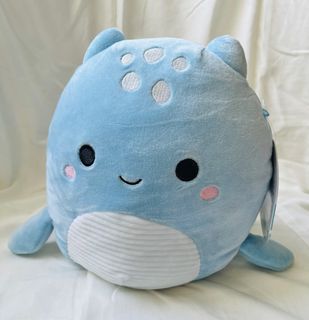 (Category: ) located in . Submitted by ug_clothes (Listing ID 1367772604, Image 1). Description: .