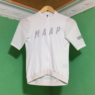 (Kategori: ) berada di . Dikirim oleh johankurniawan (ID iklan 1367782437, Gambar 1). Deskripsi: .