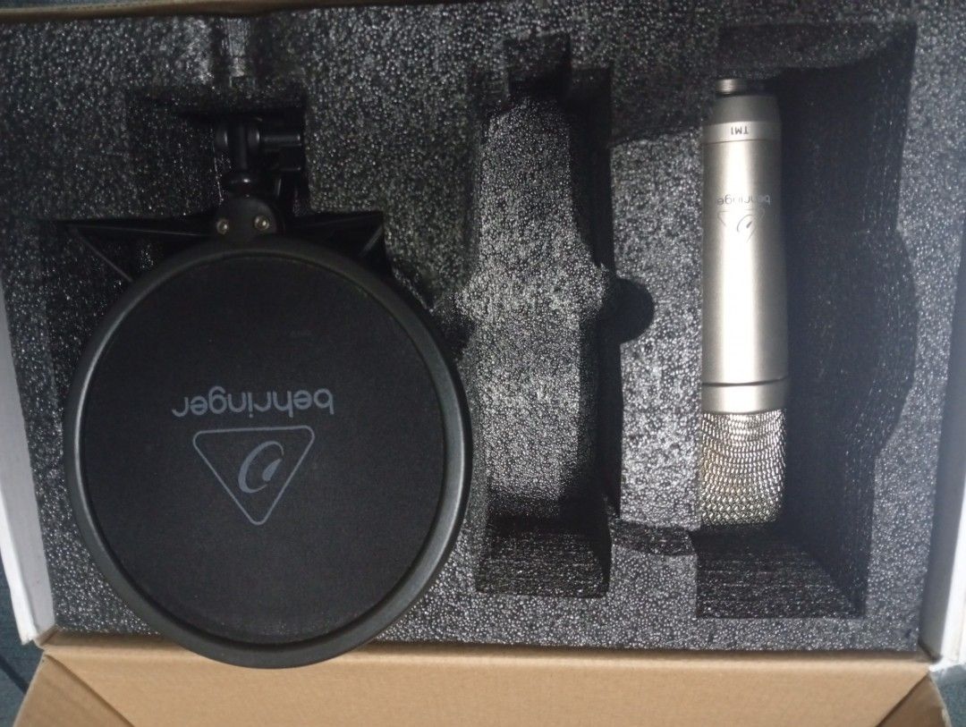 Microscope (Category: Musical Instruments) located in Seberang Jaya. Submitted by garagestoreinc. (Listing ID 1367850377, Image 3). Description: price includes postage come with box.