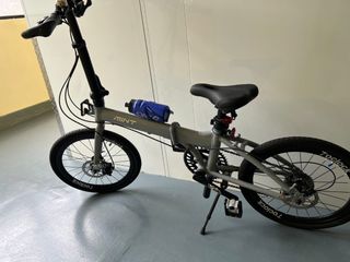 （分類：）位於 。 由 marvinche 提交（商品編號 1367833604，圖片 1）。簡介： 。