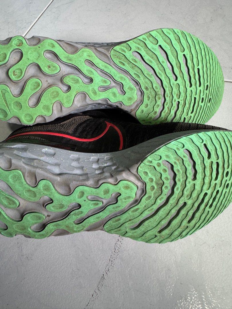 Nike React Infinity 3 (Category: Sneakers) located in Singapore. Submitted by dsyn7 (Listing ID 1367699121, Image 5). Description: Nike React Infinity 3 Flyknit Used <10 times as I bought new running shoes. Stay on your feet with soft and supportive cushioning, built to help keep you on the run. A wider forefoot and higher foam stacks provide cushioning to help keep you fresh, giving you the peace of mind to pound the pavement every day. The spri