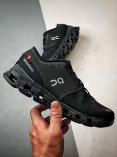 (Category: ) located in . Submitted by awesome_sneakers (Listing ID 1367697793, Image 1). Description: .