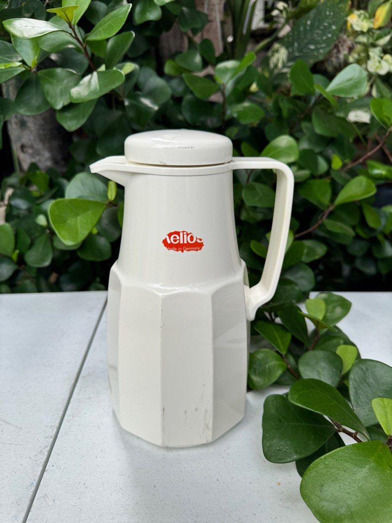 One piece helios vacuum flask (Category: Coffee & Tea Tableware) located in Davao. Submitted by parteawares2 (Listing ID 1367684562, Image 2). Description: One piece helios water vacuum flask for your hot water and cold water that can stand up to 12 hours , made in Germany .
