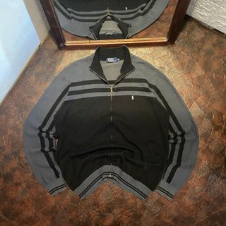 (Kategori: ) berada di . Dikirim oleh skateshop911 (ID iklan 1367821452, Gambar 1). Deskripsi: .
