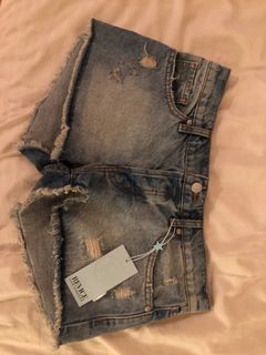(Category: ) located in . Submitted by audreyy__ (Listing ID 1367813849, Image 1). Description: .