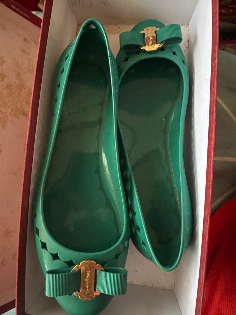 salvatore ferragamo jelly shoes