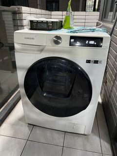 （分類：）位於 。 由 weirdos.store 提交（商品編號 1367676108，圖片 1）。簡介： 。