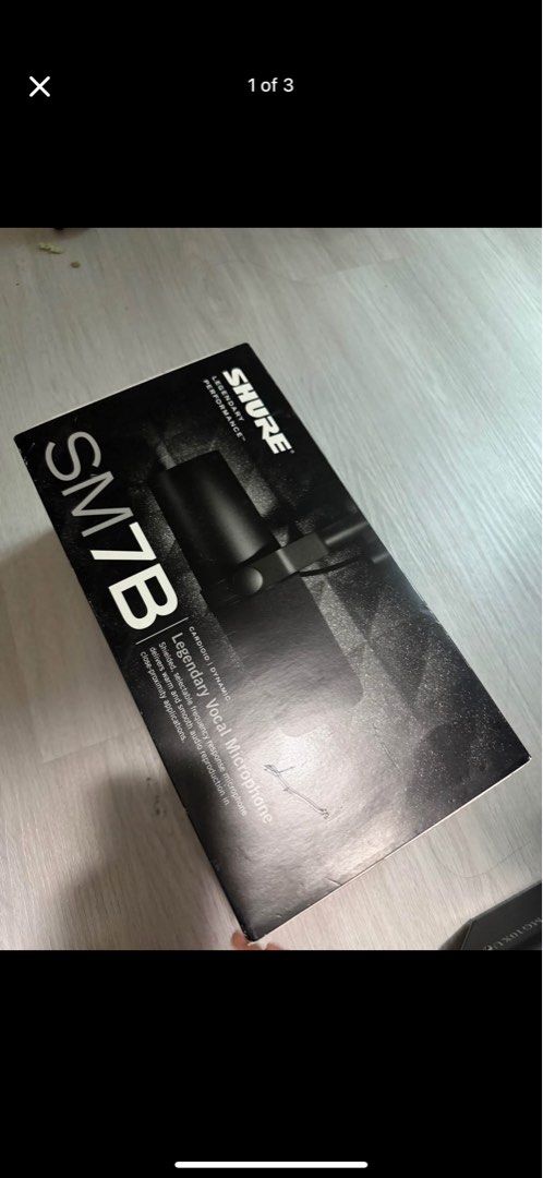 Shure SM7B Microphone (Category: Microphones) located in Makati City. Submitted by ericadr_ (Listing ID 1367687898, Image 1). Description: RFS: I have another one already Used for a month.