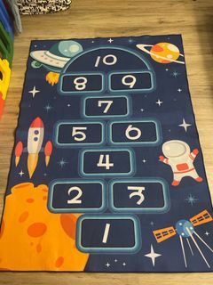(Category: ) located in . Submitted by babymochic (Listing ID 1367834449, Image 1). Description: .