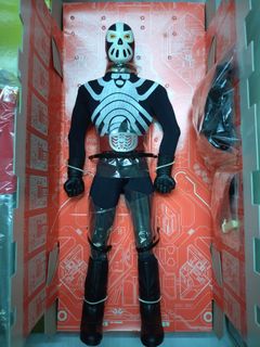 S.H.Figuarts 仮面ライダーバース 限定製作】 中古即納】[FIG]ラストワン賞 仮面ライダーゼロツー