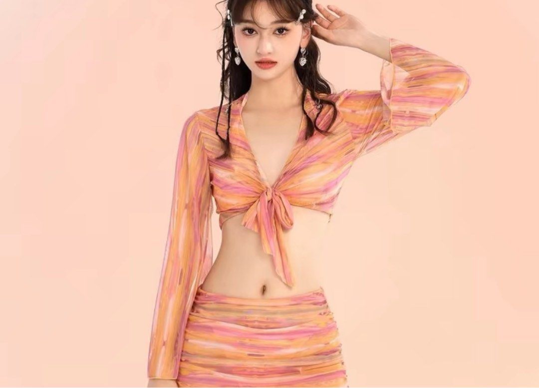 4in1 Conservative Bikini (Category: Bikinis & Swimsuits) located in Quezon City. Submitted by katrine28742829 (Listing ID 1367899169, Image 1). Description: Used once lang Like brand new Self tie ung bra pero ung panty hinde Small.