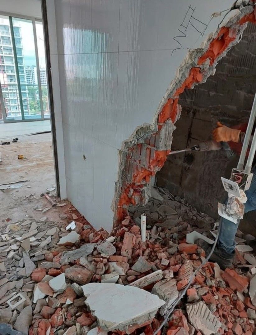 😱 50% discount offer for June😱 professional hacking /dismentle /disposal  of non-load bearing walls, in interiors and exterior areas,For BTO,HDB,CONDO,Commercial   units also 💯62853069883267112