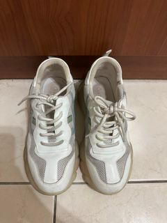 由 yisyuanlung (刊登 ID 1368007024，圖片 1) 提交，位於 的 (類別：)，說明：。