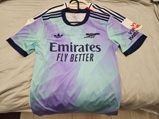 （分類：）位於 。 由 samuelliu120 提交（商品編號 1368008769，圖片 1）。簡介： 。