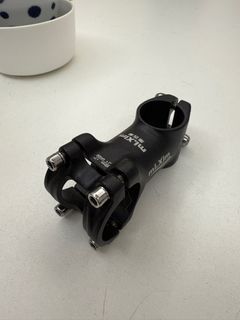 （分類：）位於 。 由 hkhken 提交（商品編號 1367966719，圖片 1）。簡介： 。