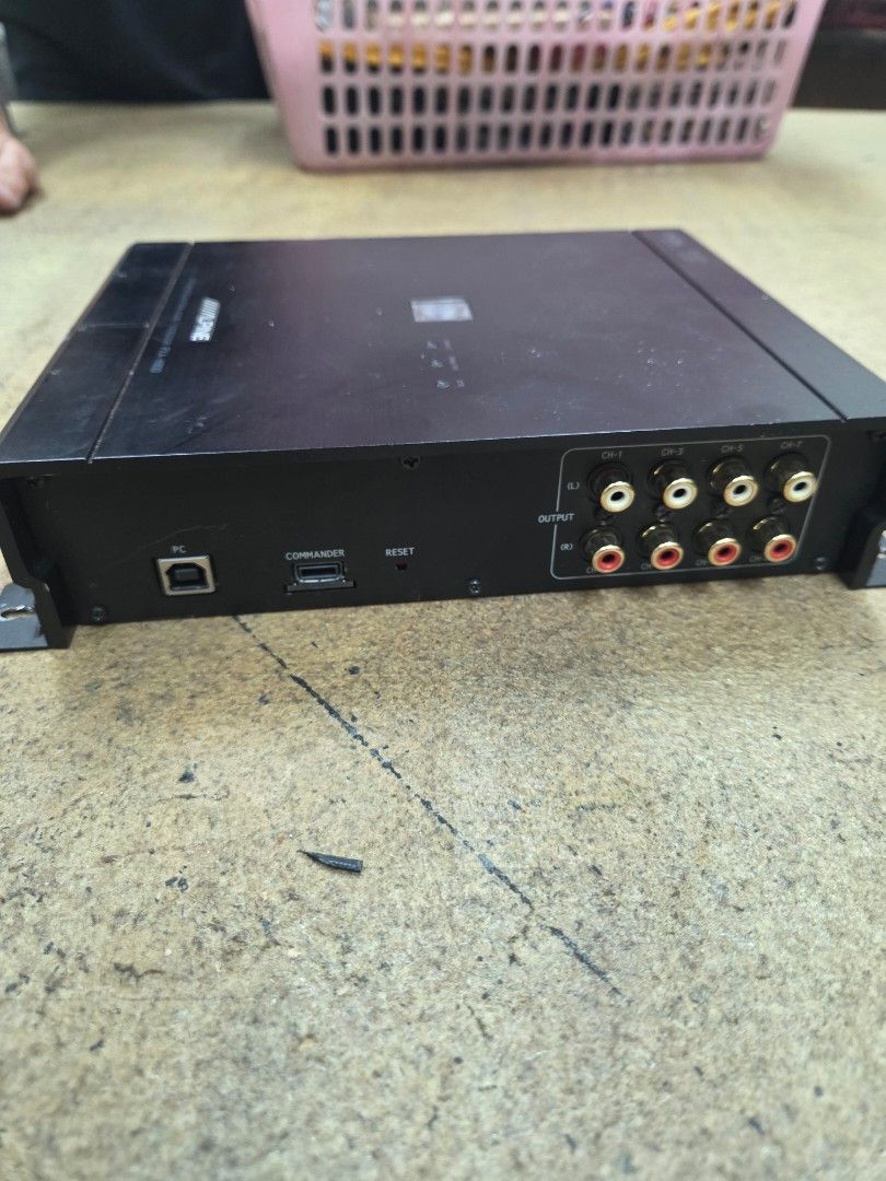 Alpine H800 Processor with controller (Category: Audio Systems) located in Singapore. Submitted by kelvin.tan.507 (Listing ID 1367970981, Image 3). Description: Alpine H800 DSP Processor with C800 Controller. Good condition. Price to sell. Not selling separately. https://www.alpine-asia.com/en/productDetail/30.