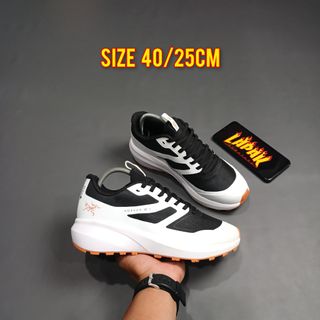 (Kategori: ) berada di . Dikirim oleh lapaksepatuku (ID iklan 1367951309, Gambar 1). Deskripsi: .