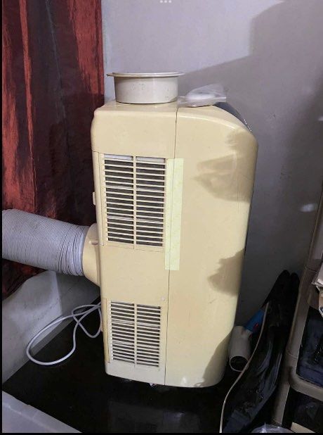 Asahi Portable Aircon (Category: Air Conditioning and Heating) located in Mandaluyong City. Submitted by sebastianvillanueva22 (Listing ID 1368028810, Image 2). Description: DESCRIPTION: Bought in 2018, used only once or twice every year during special occasions like Christmas. 100% working condition. Last cleaned around 2023. Comes with remote. Bought for 28,000 at megamall. Ideal po ito for small units and living room (easily kaya palamigin 15x