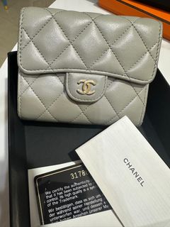 （分類：）位於 。 由 tiff.bcc 提交（商品編號 1368010342，圖片 1）。簡介： 。