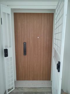 (Category: ) located in . Submitted by doorxpert (Listing ID 1368042813, Image 1). Description: .