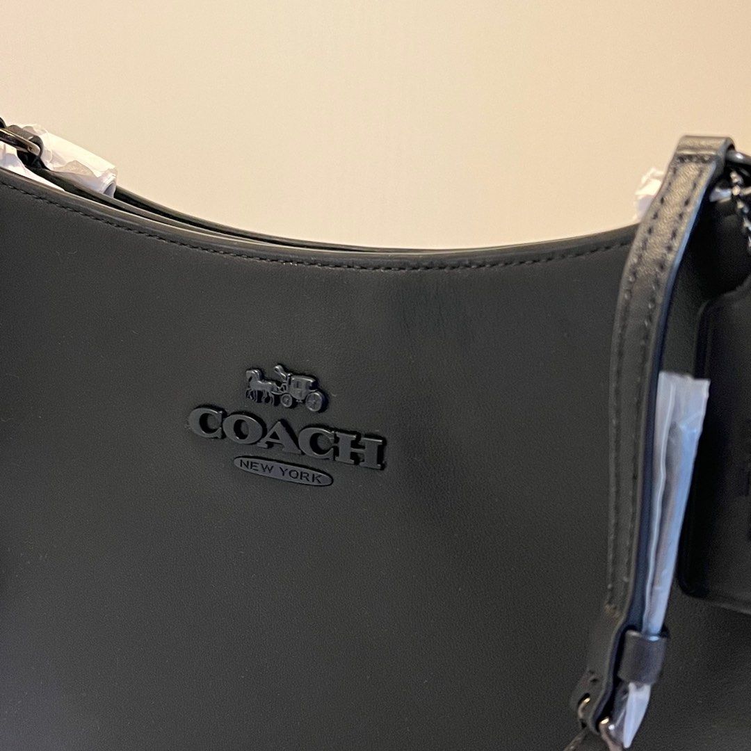 Coach penelope shoulder bag (Category: Shoulder Bags) located in Bulacan. Submitted by bagify (Listing ID 1368017230, Image 3). Description: Brand new penelope shoulder bag in gunmetal hardware 🖤 Rare find! 🫣 💯 original.