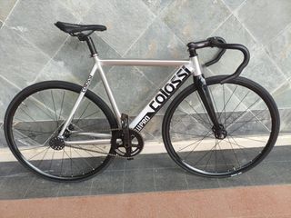 (Category: ) located in . Submitted by quickbyjazzbike (Listing ID 1367931129, Image 1). Description: .