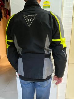 (Category: ) located in . Submitted by ed-bmbike (Listing ID 1367869003, Image 1). Description: .