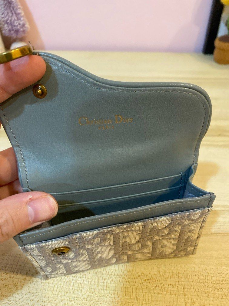 Dior Card Holder (Category: Luxury Bags & Wallets) located in Cauayan City . Submitted by shop.thriftsociety (Listing ID 1368010476, Image 3). Description: Rank A Cant find the box :(.