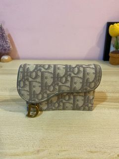 (Category: ) located in . Submitted by shop.thriftsociety (Listing ID 1368010476, Image 1). Description: .