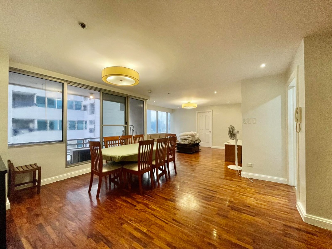 (Category: ) located in . Submitted by lemontreerealestateinc. (Listing ID 1367941088, Image 1). Description: .