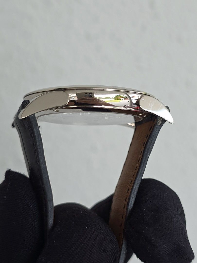 [FINAL CLEARANCE PRICE!] PARMIGIANI FLEURIER TONDA 1950 WHITE GOLD PFC267-1200300-HA1441 PFC267 267 PFC267-1200300 40MM MICRO ROTOR PF (Category: Watches) located in Singapore. Submitted by rollieinthedeep (Listing ID 1367920315, Image 3). Description: >MORE THAN 1000 Genuine real person reviews on Carousell! ⭐⭐⭐⭐⭐ Our one and only sales platform, no others! >>AUTHENTICITY GUARANTEE CERTIFIED PROFESSIONAL SELLER BY CAROUSELL!✅ BUY with peace of m