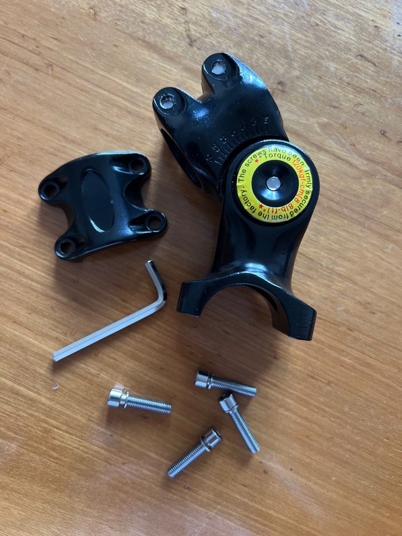 Insta360 mount (Category: Motorcycle Accessories) located in Singapore. Submitted by videographersg (Listing ID 1367948628, Image 1). Description: Bought wrongly. Doesn’t fit on my bike😭.