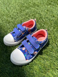 (Category: ) located in . Submitted by irnapreloved (Listing ID 1367967694, Image 1). Description: .